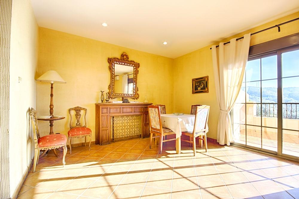 Hotel Rural Sierra Tejeda Alcaucín Esterno foto